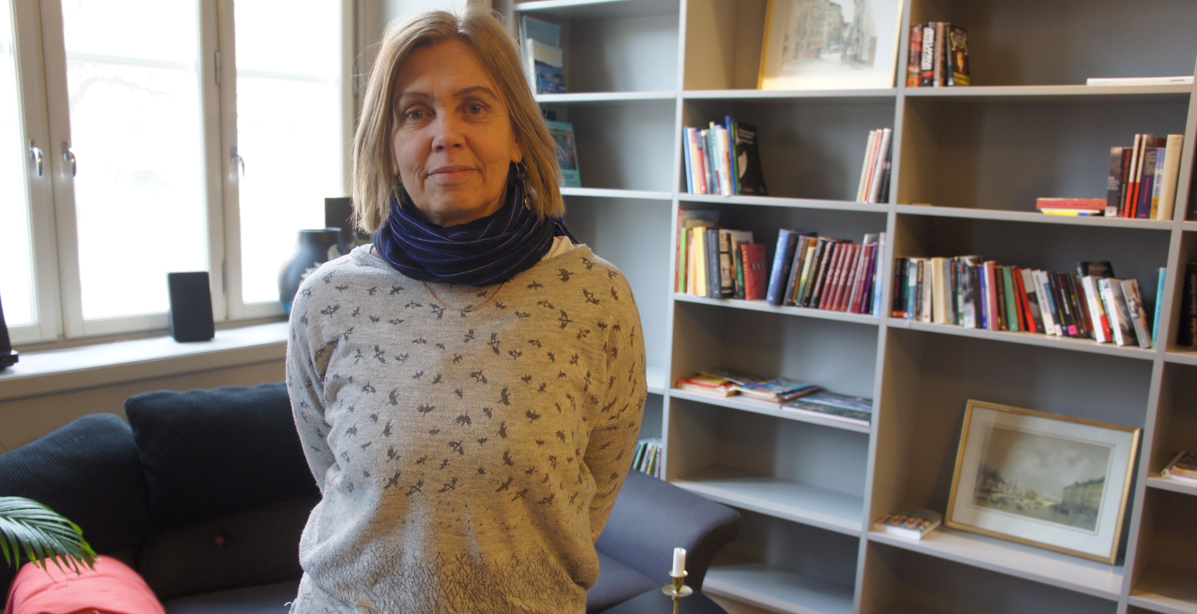 Lisa Forell i träningsboendets gemensamhetsutrymme