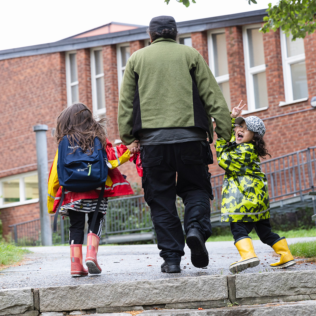 Pavel och hans barn har fått en bostad via Stockholms Stadsmissions bobyrå.