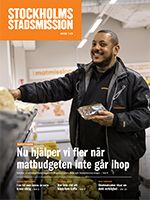 Framsidan på Stockholms Stadsmissions tidning. Christophe Hanson är butikschef för nya Matmissionen-butiken i Handen.