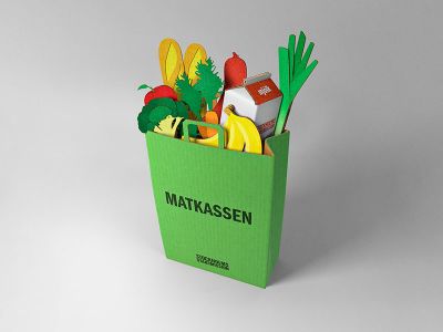 Matkasse i kartong med matvaror.