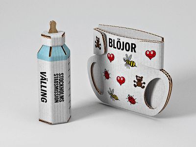 Vällingflaska och blöja