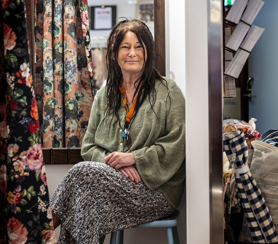 Siv Sjöholm har själv arbetstränat och det gör hennes jobb som yrkescoach enklare. Foto: Anna Z Ek