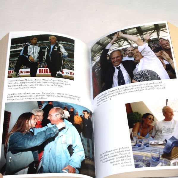 Färgfoton i Min historia med Sven-Göran Eriksson i olika situationer