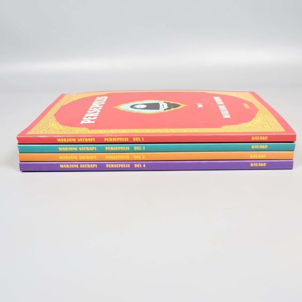 Ryggar av Persepolis del 1 till 4 i en stapel