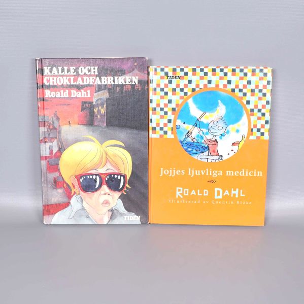 Två barnböcker av Roald Dahl, omslag med färgglada illustrationer