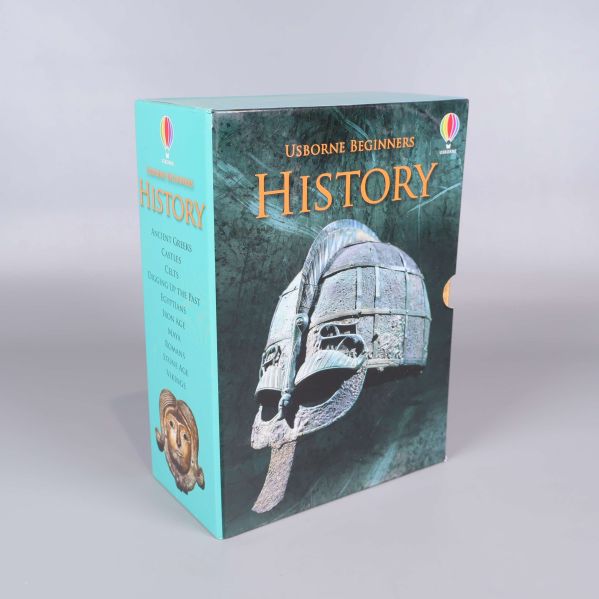 Box med Usborne Beginners History bokpaket och hjälmmotiv på framsidan