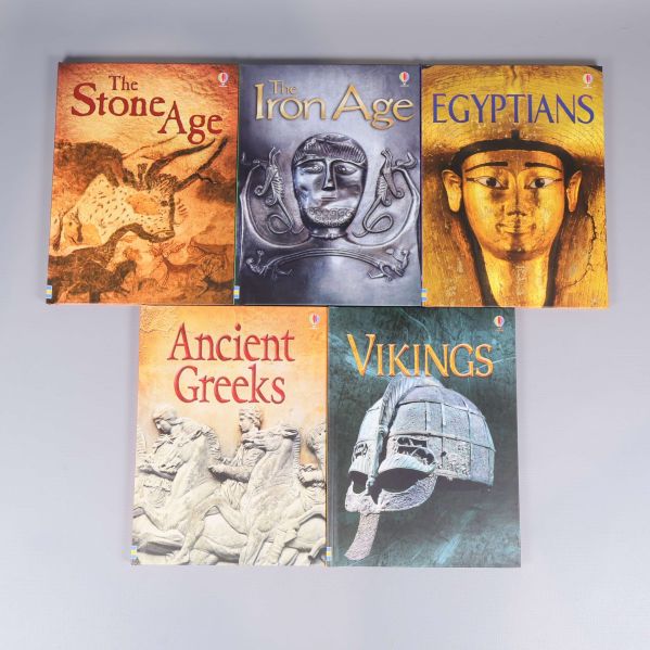Fem böcker ur serien: The Stone Age, The Iron Age, Egyptians, Ancient Greeks, Vikings