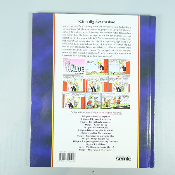 Baksida av boken Hälge: Älga för jaktstart med serierutor och text