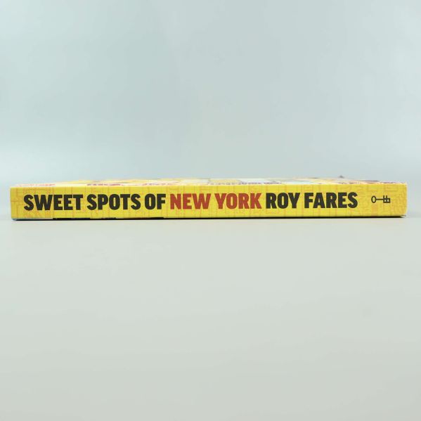 Bokens rygg med tydlig titel Sweet Spots of New York Roy Fares