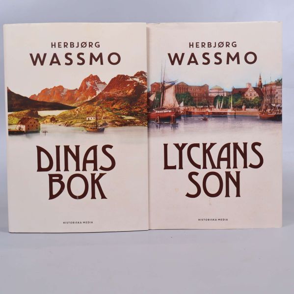 Framsidor på två böcker av Herbjørg Wassmo: Dinas bok och Lyckans son