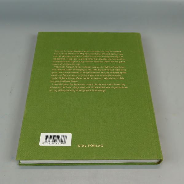Baksida av boken Morberg så gott som grön med text och streckkod
