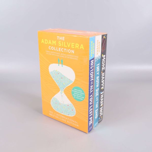 The Adam Silvera Collection i färgglad box med tre böcker synliga från sidan