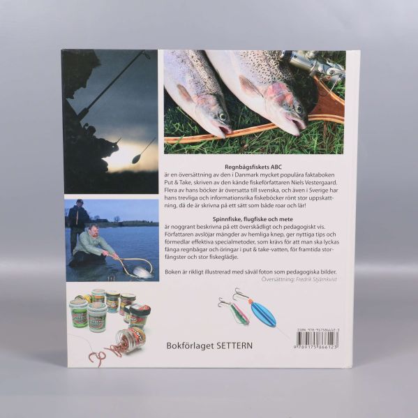 Bokens baksida med beskrivning, fiskebilder och ISBN