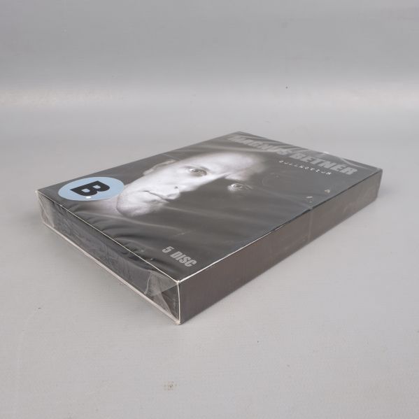 Sida av Magnus Betnér Collection i plastförpackning