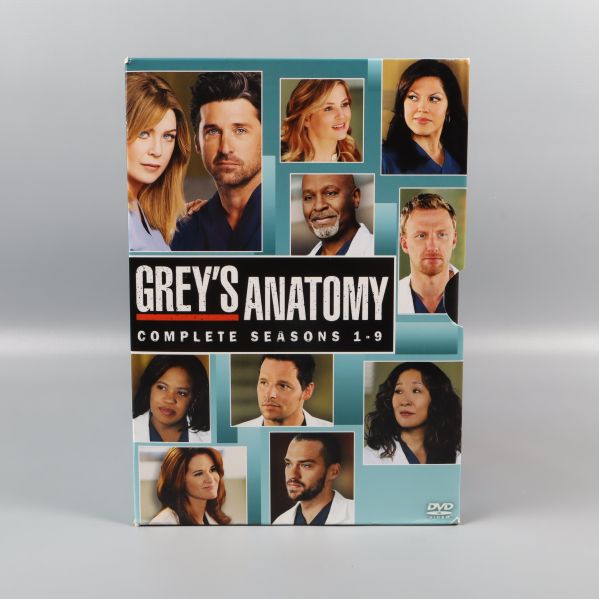 Framsidan av Grey's Anatomy DVD-box säsong 1-9