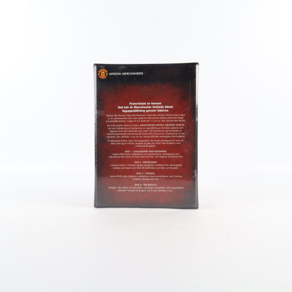 Baksidan av Manchester United-box med vit text på rödsvart bakgrund