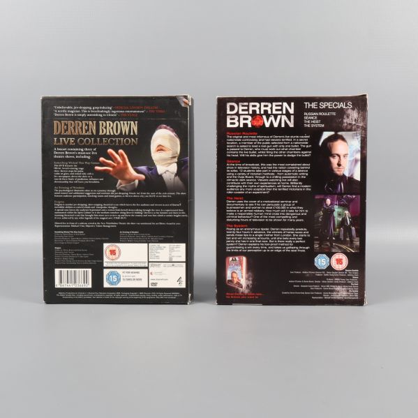 Baksidan av två Derren Brown DVD boxar med text och bilder