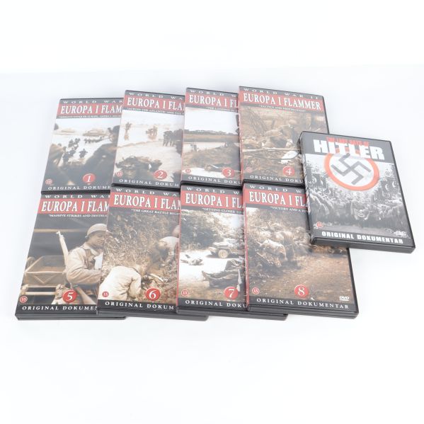 Nio DVD-fodral ur Europa i Flammer-serien samt bonusdvd om Hitler
