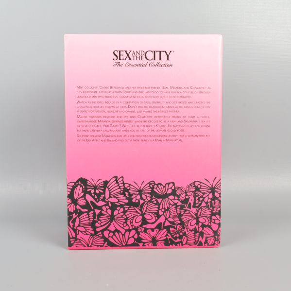 Baksida på Sex and the City DVD-box med beskrivande text