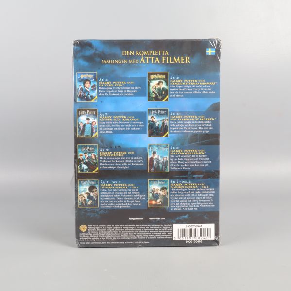 Baksida med översikt av alla åtta filmer