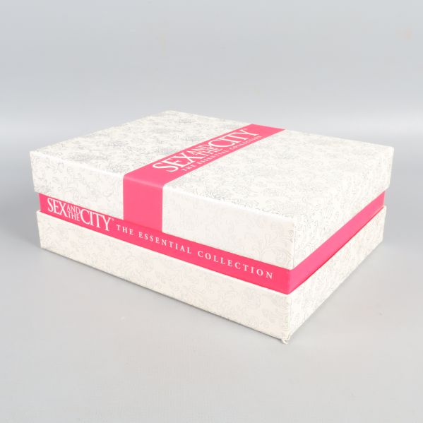 Box med texten Sex and the City The Essential Collection