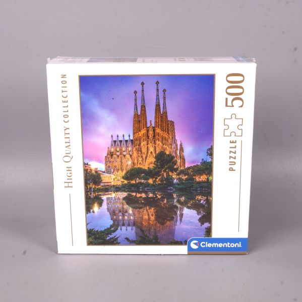 Framsida av Clementoni-pussel med Sagrada Familia och 500 bitar