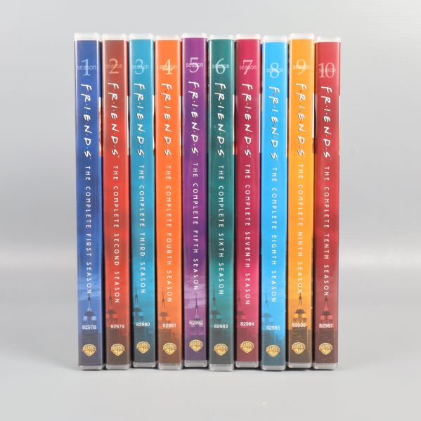 Uppradade DVD-fodral från första till tionde säsongen