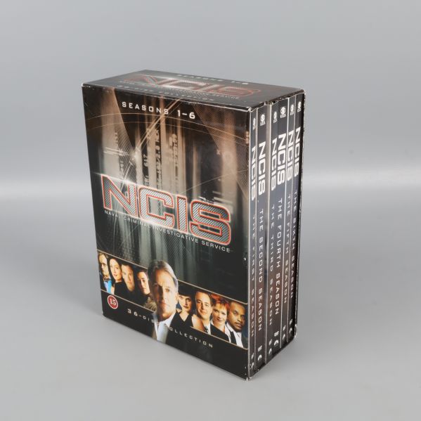 NCIS säsong 1-6 box i sned vinkel, samtliga fodral i boxen