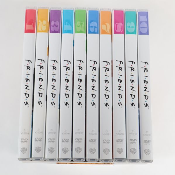 Friends säsongsdvd i färgglada fodral ordnade efter nummer