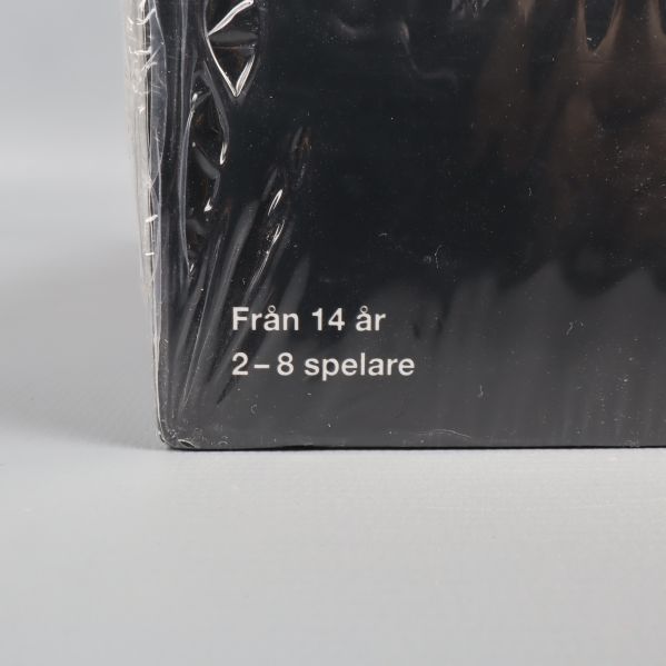 Närbild på hörn med information om spelare och ålder