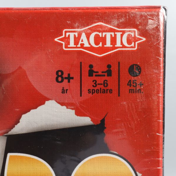 Närbild på spellådans hörn med 8+ år och 3-6 spelare