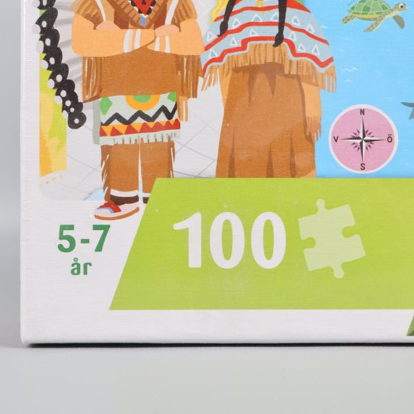 Närbild visar antal bitar och rekommenderad ålder 5-7 år