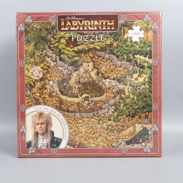 Framsida Labyrinth pussellåda med 1000-bitars märkning och filmkaraktär