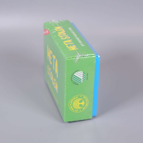 Sidan av Heta Stolen kartongen med miljömärkning