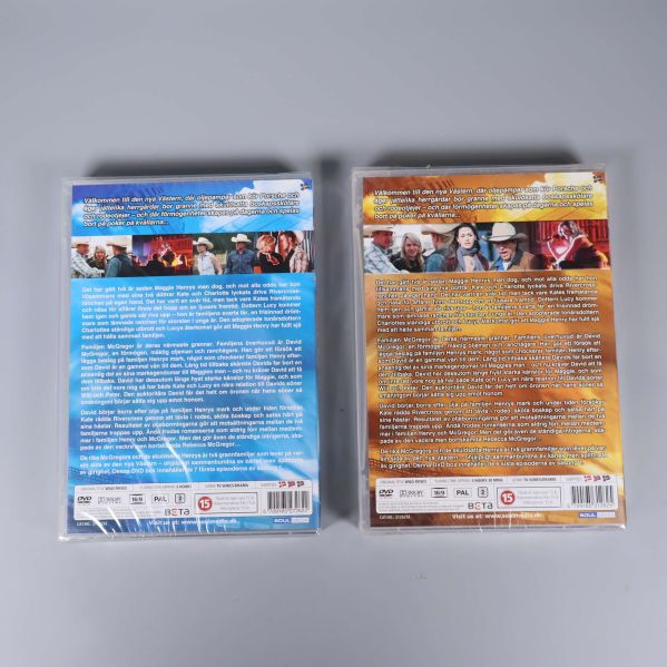 Wild Roses DVD-box baksidor med text och bilder