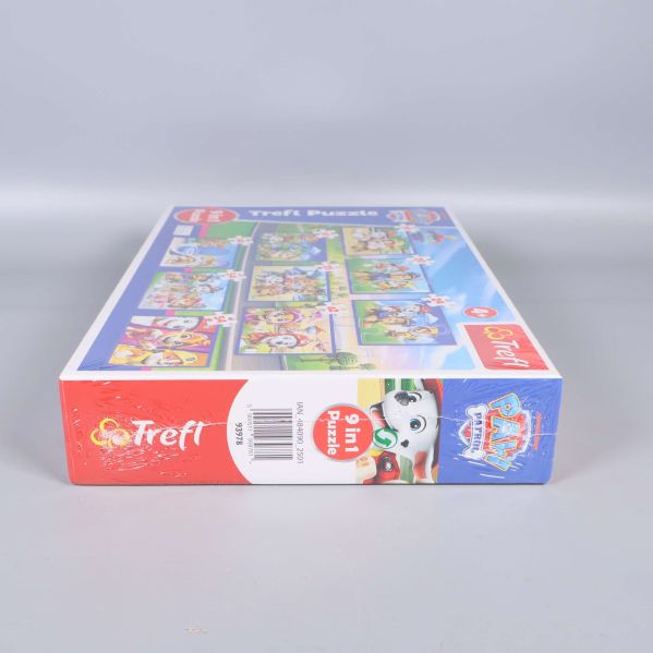 Långsida av Paw Patrol pusselbox med Trefl logotyp
