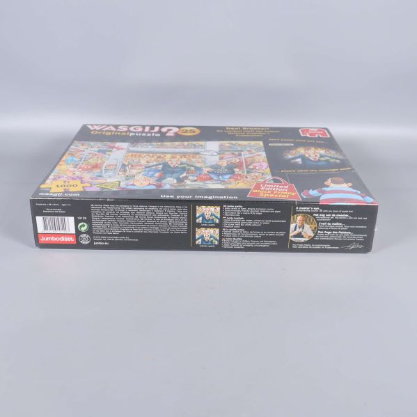 Sida av Wasgij pusselbox med Jumbo logotyp och motiv