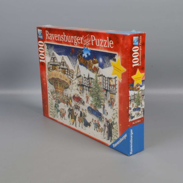 Framsidan av pusslet fotograferad i vinkel