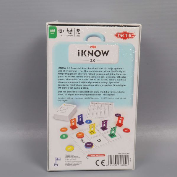 Baksida av iKNOW 2.0 spelkartong med regler och spelinnehåll