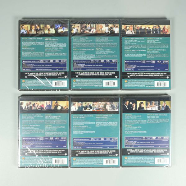 Sex baksidor av DVD-fodral till Vita Huset år 3 visas