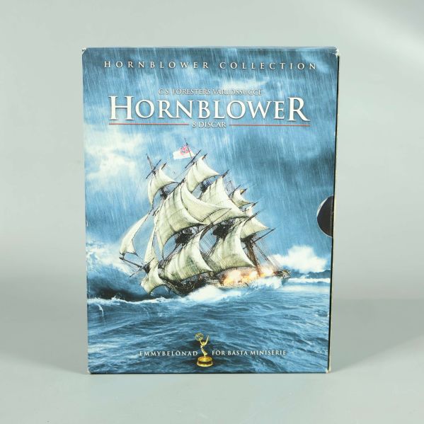Hornblower DVD-box rakt framifrån med fartygsmotiv