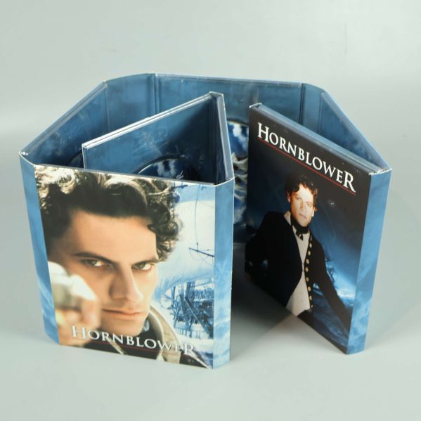Hornblower DVD-fodral öppnat och utdraget