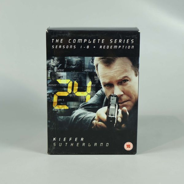 Framsidan av dvd-boxen 24 med huvudpersonen och titel
