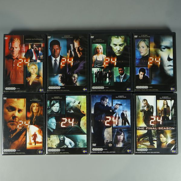 Framdelarna av alla 24-DVD-fodral med olika karaktärer