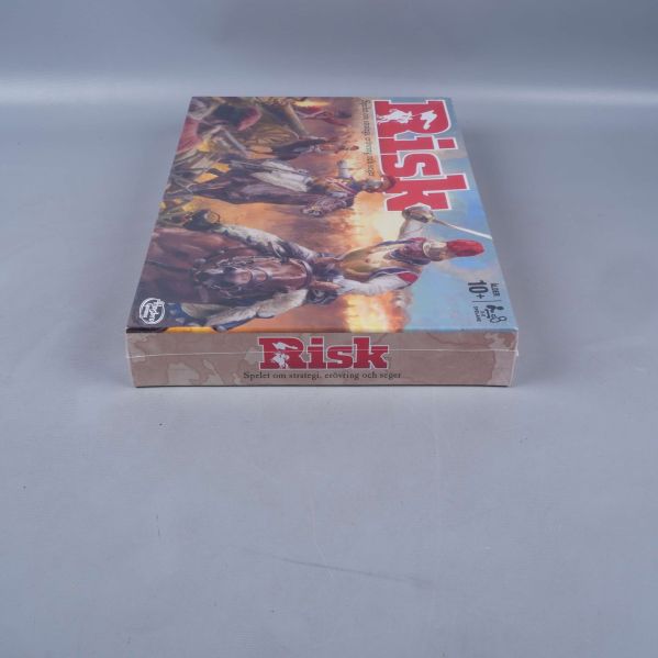 Risk spelkartongen ur snett perspektiv