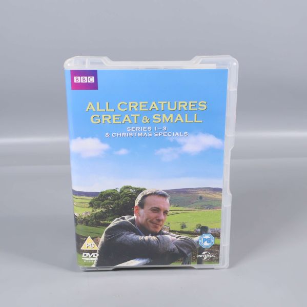 Framsida av DVD-boxen All Creatures Great & Small