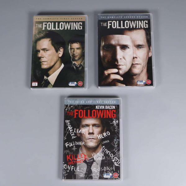 Tre separata futtlock av The Following säsonger