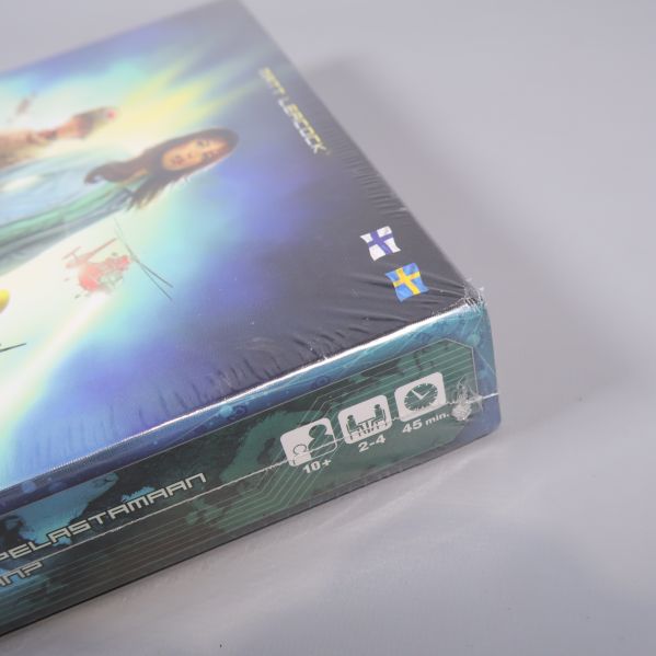 Närbild på Pandemic med symboler: 10+, 2-4 spelare