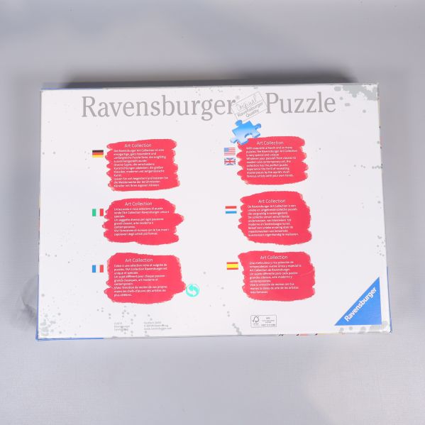Baksidan av Ravensburger pussel med flerspråkig information
