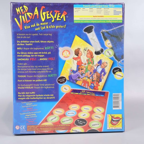 Baksidan av spel Med Vilda Gester visar innehåll och instruktioner